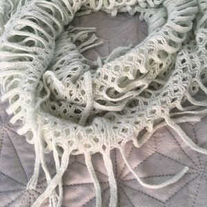 Circle scarf